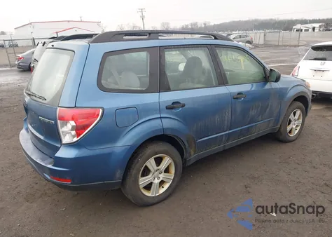 2010 Subaru Forester 2.5X z USA, uszkodzony, nr VIN JF2SH6BC5AH770050